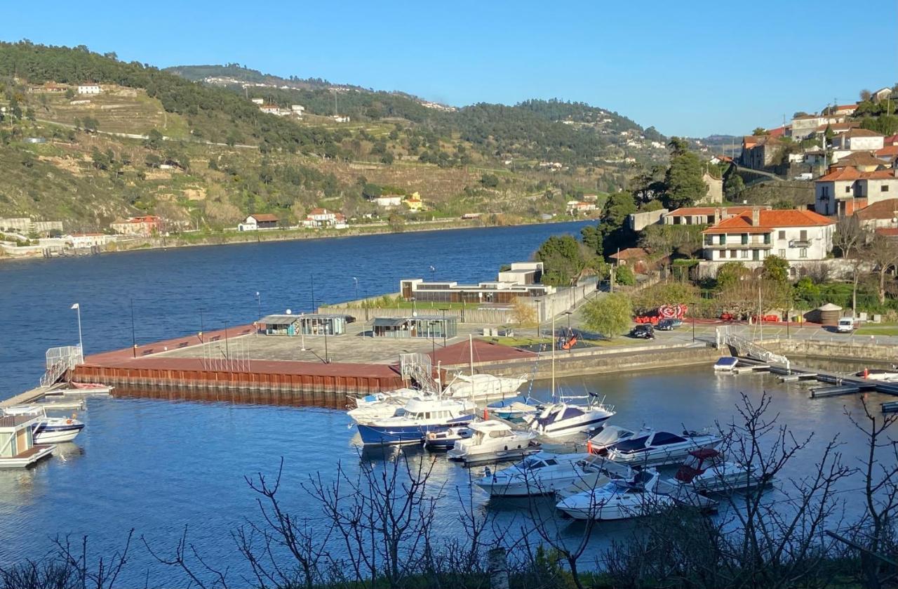 Alojamento Da Ribeirinha Carquere Bagian luar foto