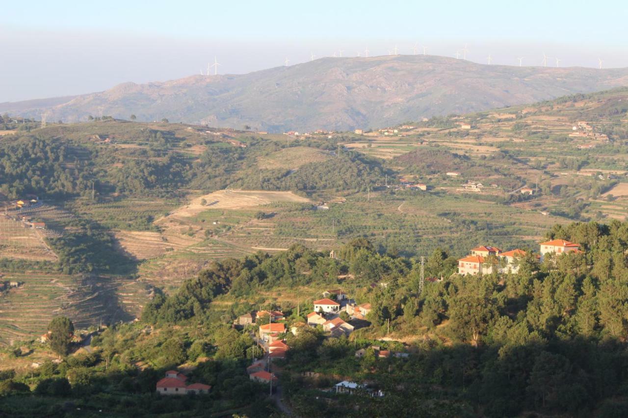 Alojamento Da Ribeirinha Carquere Bagian luar foto