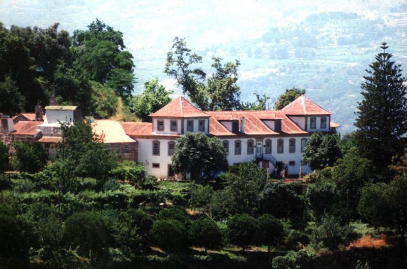 Alojamento Da Ribeirinha Carquere Bagian luar foto